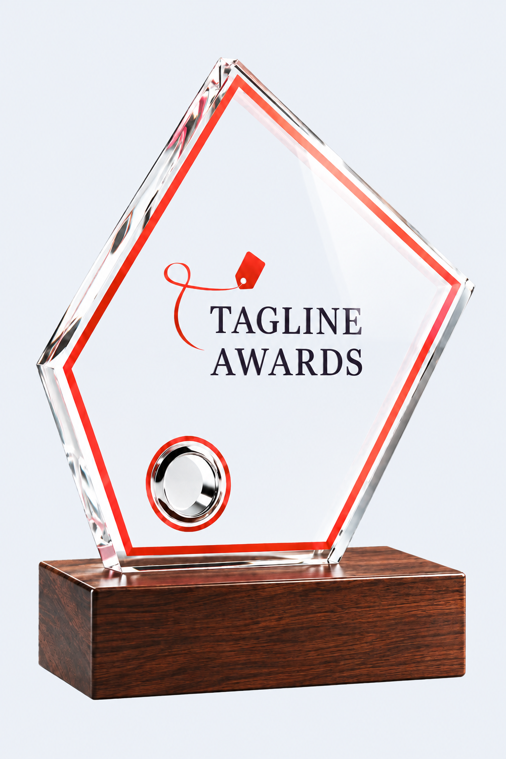 Награда Tagline Awards из стекла на деревянном основании